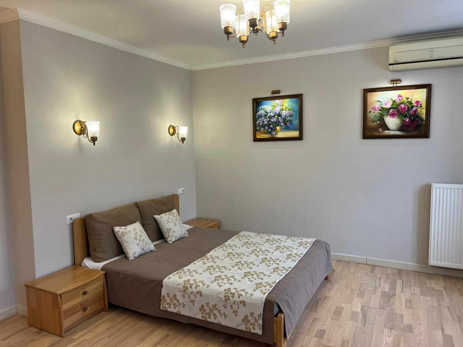 Apartment Kvitka ลวีฟ ภายนอก รูปภาพ