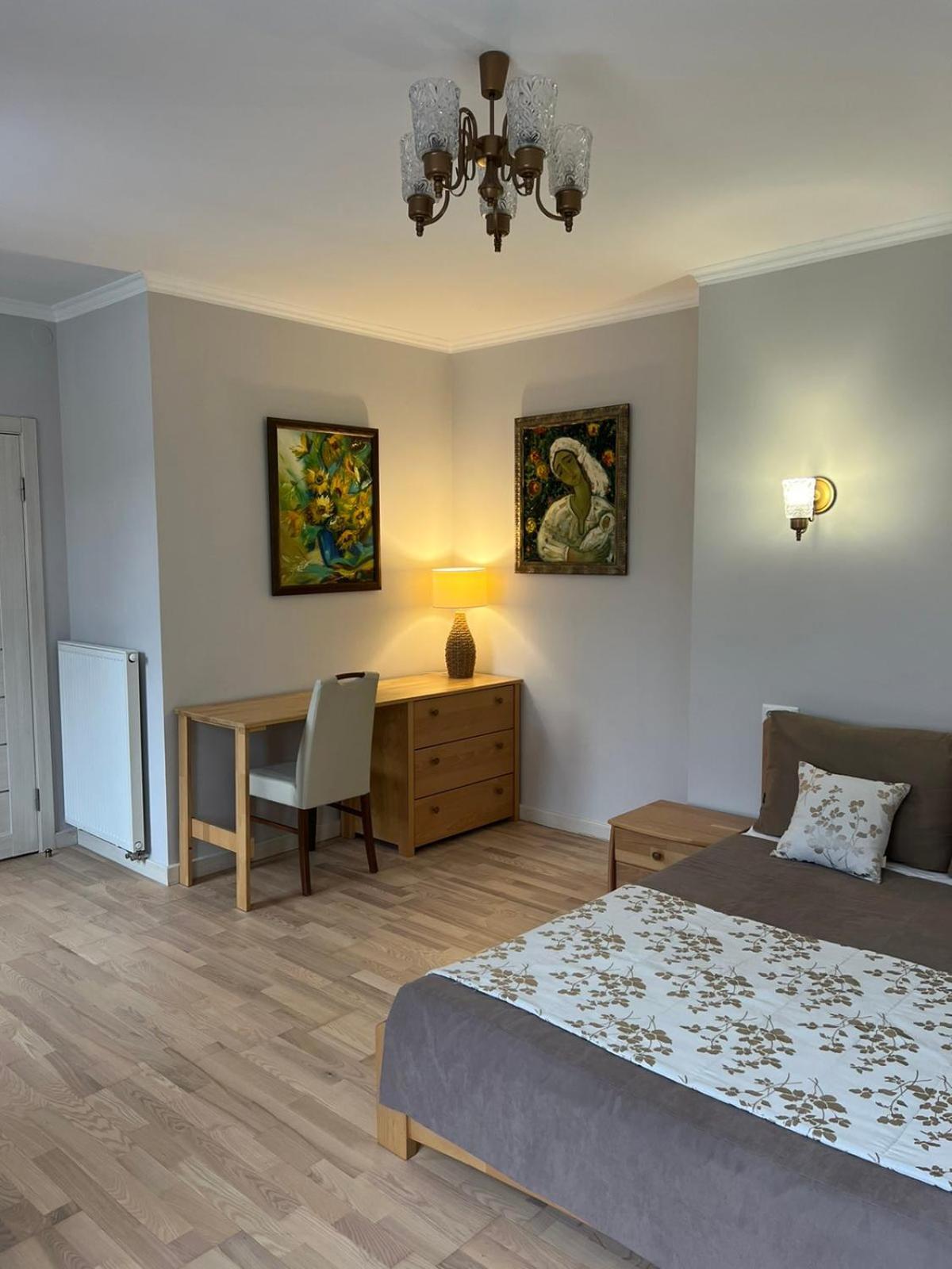 Apartment Kvitka ลวีฟ ภายนอก รูปภาพ