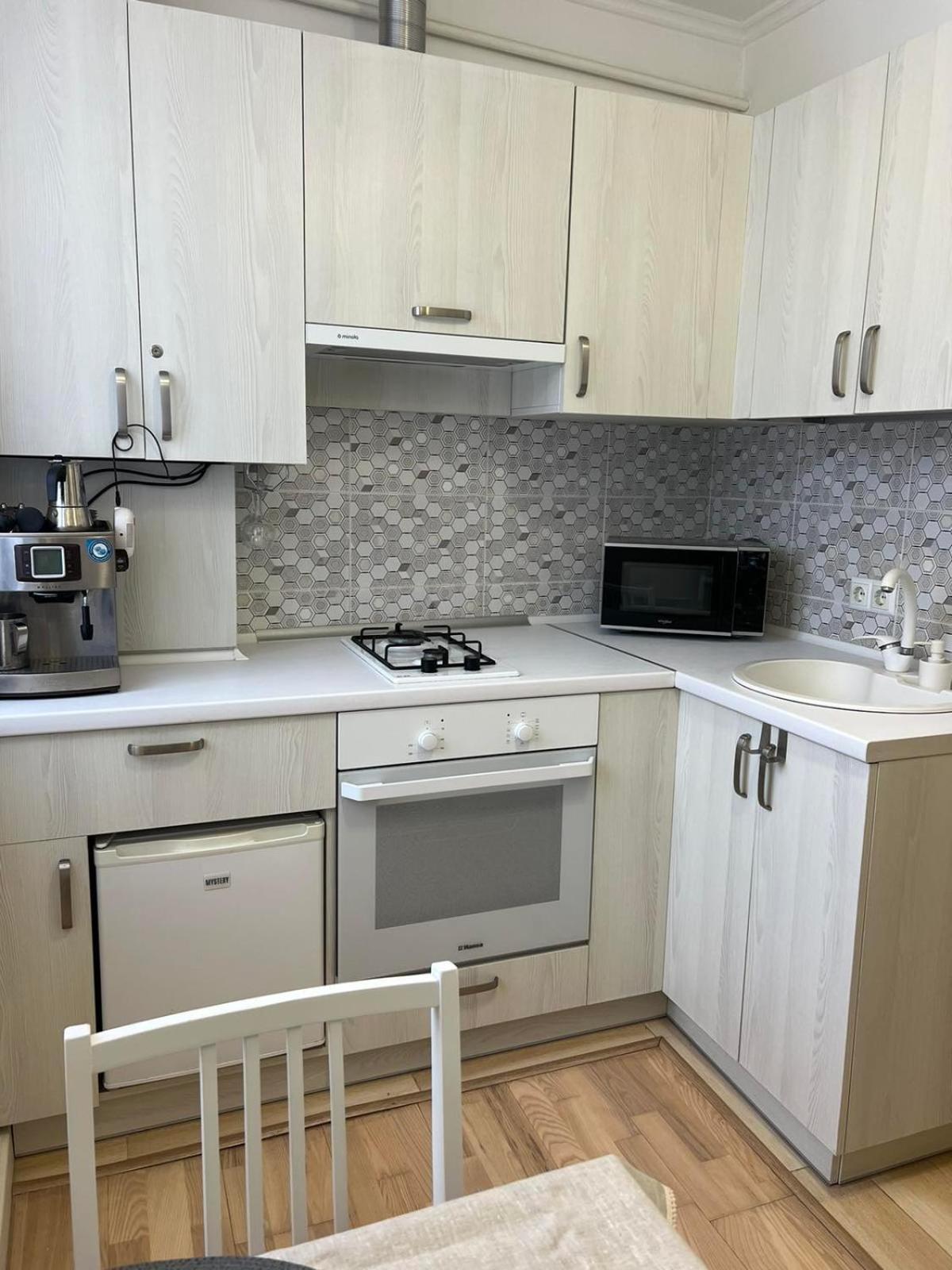 Apartment Kvitka ลวีฟ ภายนอก รูปภาพ